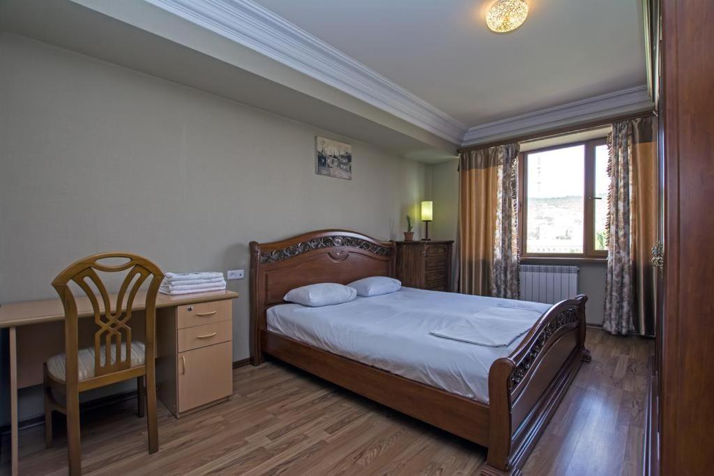 Lesi Apartament Yerevan Exterior photo